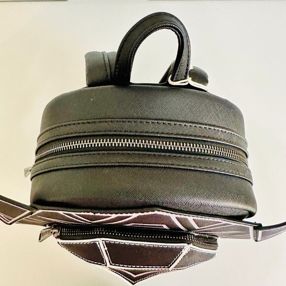 LOUNGEFLY X MARVEL SERIES BLACK PANTHER WAKANDA FOREVER BACKPACK main image 5